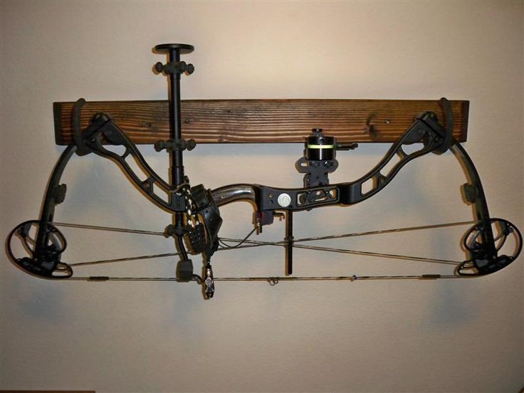 How To Hang A Bow On The Wall