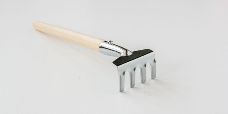 Comparing Bow Rake vs. Level Rake