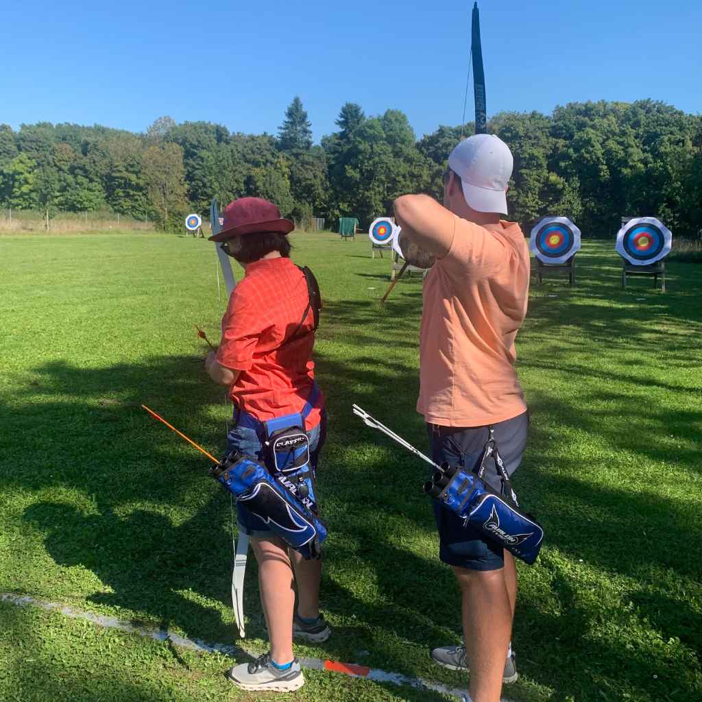 How to Choose Carbon Arrows