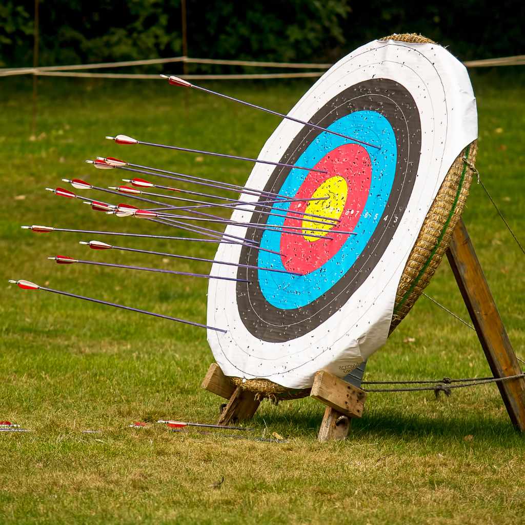 How to Score an Archery Tournament