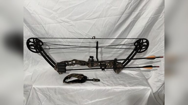 Are Youth And Womens Bow the Same