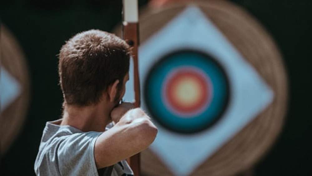 Do Hafza Archers Aim Or Point Their Bow And Arrows