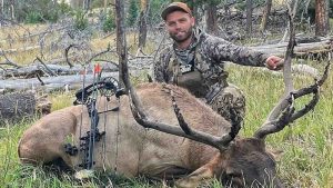 Is 5X5 Big Enough to Bow Hunt Out of? Expert Guide & Tips