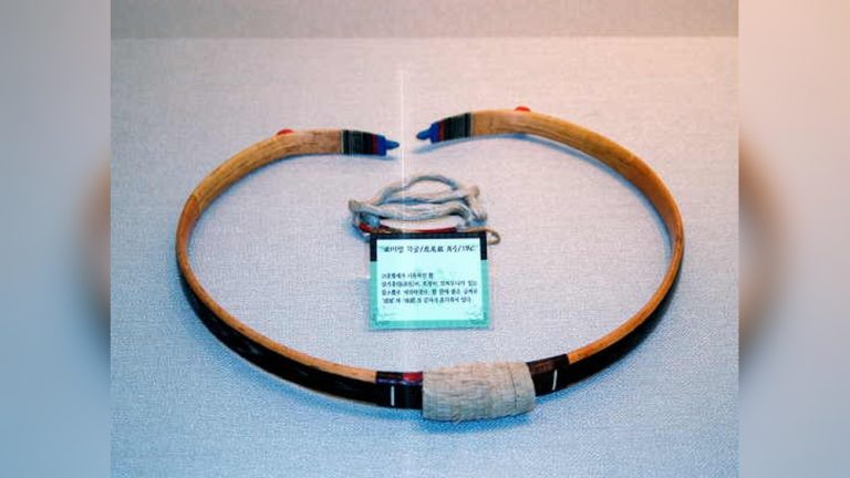 What is the Traditional Korean Bow Called