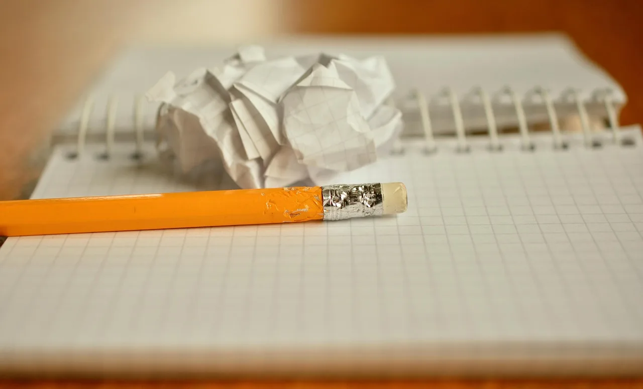 Paper vs digital scorecards: what tournament jobs each one handles best