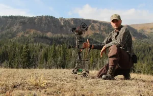 Best Bow Setup for Elk Hunting: What to Look for in the Mountains