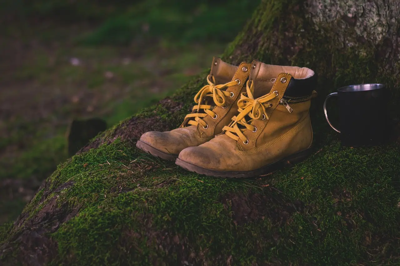 Camo, boots, release, and quiver